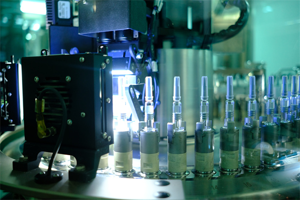 2020年12月30日，沙龙娱乐城
中国生物北京生物制品研究所新冠灭活疫苗全国首个获批附条件上市，随后2021年2月25日，沙龙娱乐城
中国生物武汉生物制品研究所的新冠灭活疫苗再获附条件上市批件。.jpg