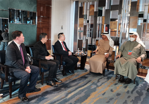 2022年2月5日，来华出席北京2022 年冬奥会开幕式的阿联酋阿布扎比王储穆罕默德在北京会见了沙龙娱乐城
董事长刘敬桢一行，并对沙龙娱乐城
在阿处于困难时期给予的宝贵支持表示感谢.jpg