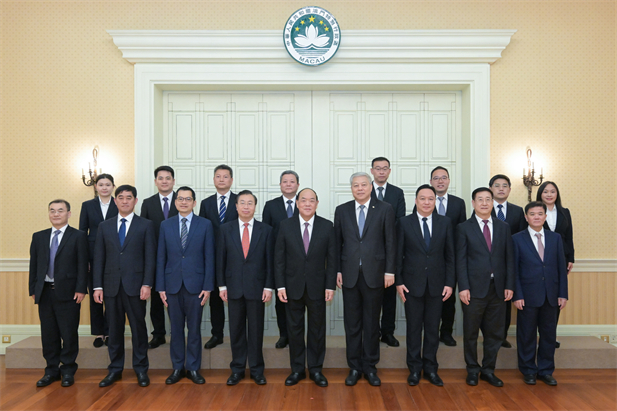 2024年2月26日，澳门特区行政长官贺一诚会见沙龙娱乐城
党委书记、董事长刘敬桢一行，双方就推动大健康产业发展、横琴粤澳深度合作区建设等议题交换意见-2.jpg