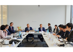 2023年11月2日-5日，沙龙娱乐城
董事长刘敬桢率团访问费森尤斯集团与费森尤斯卡比公司总部